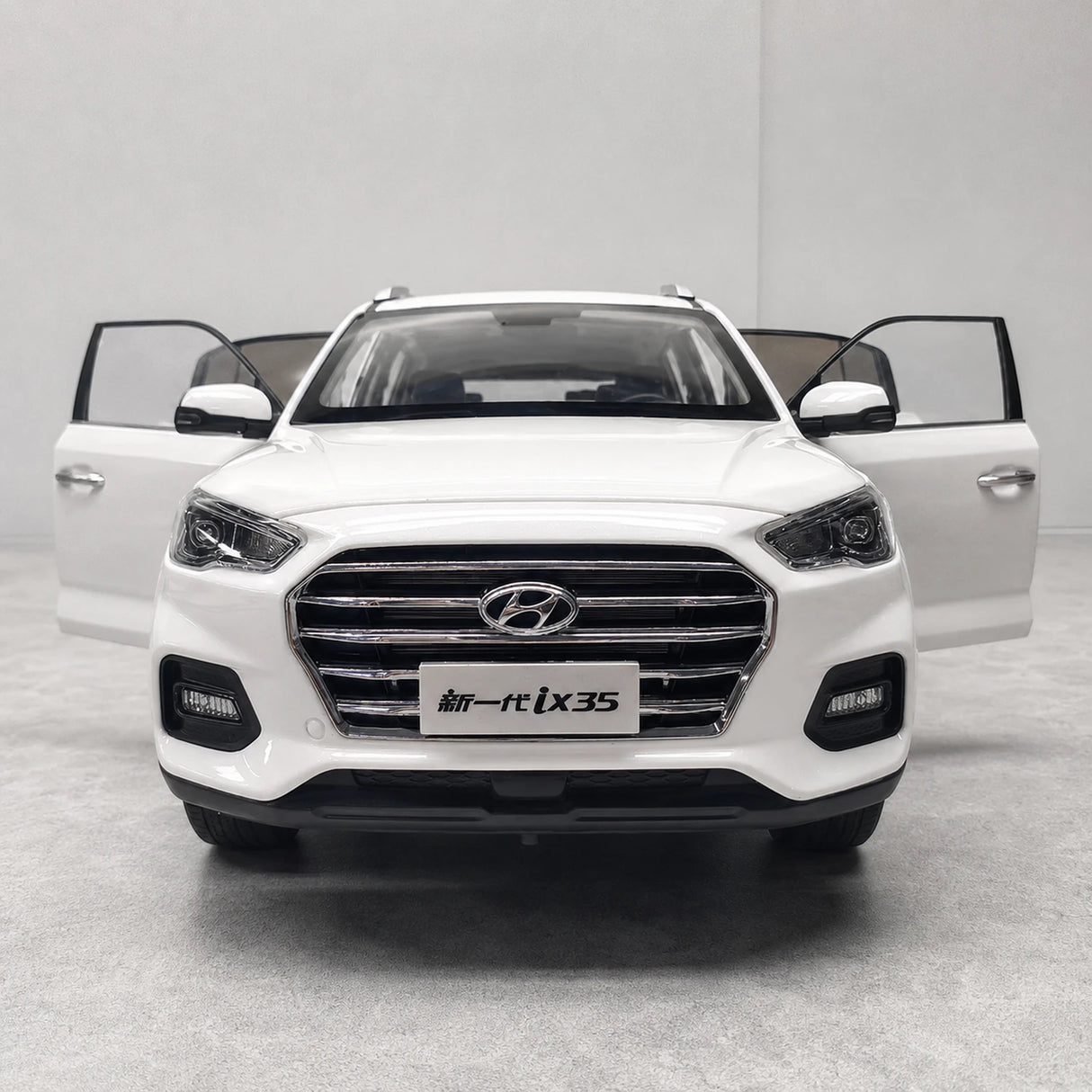 OEM Hyundai 2019 ix35 wit 1:18 – diecast verzamelmodel