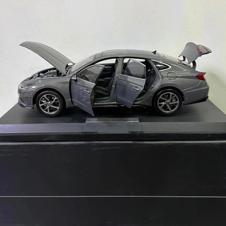 [OEM] 1:18 Hyundai 2020 Sonata Gray Model Car Die-Cast