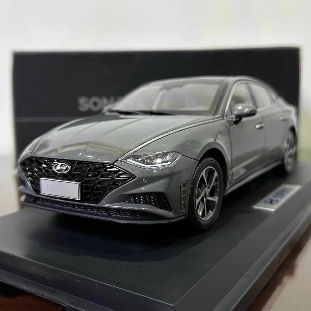 [OEM] 1:18 Hyundai 2020 Sonata Gray Model Car Die-Cast