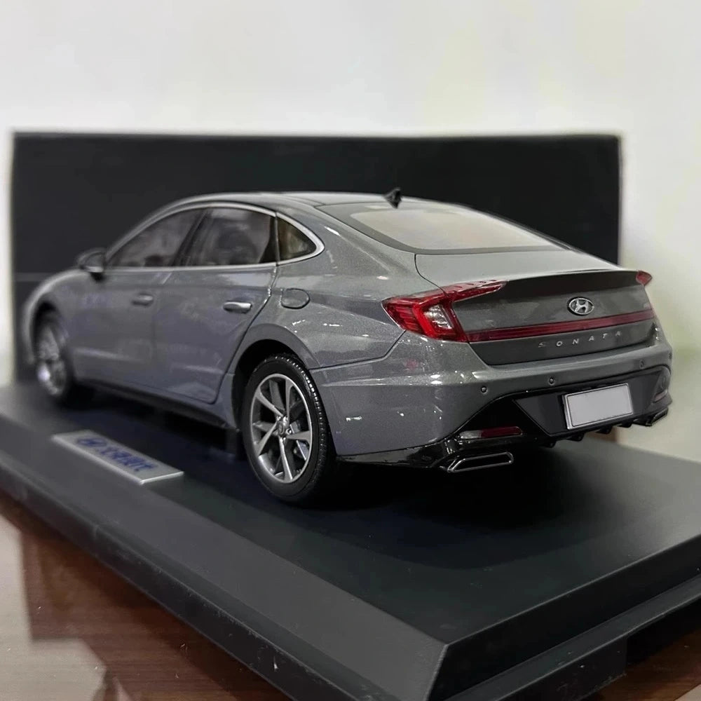 [OEM] 1:18 Hyundai 2020 Sonata Gray Model Car Die-Cast