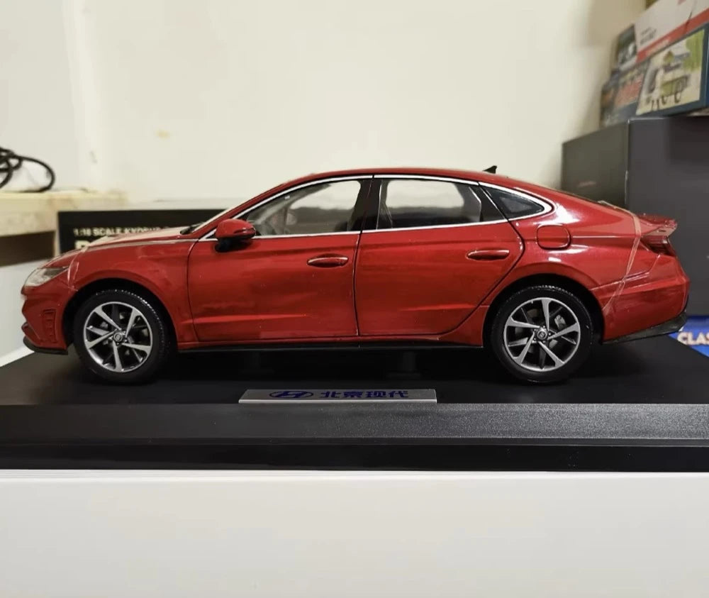 [OEM] 1:18 Hyundai 2020 Sonata Red Model Car Die-Cast