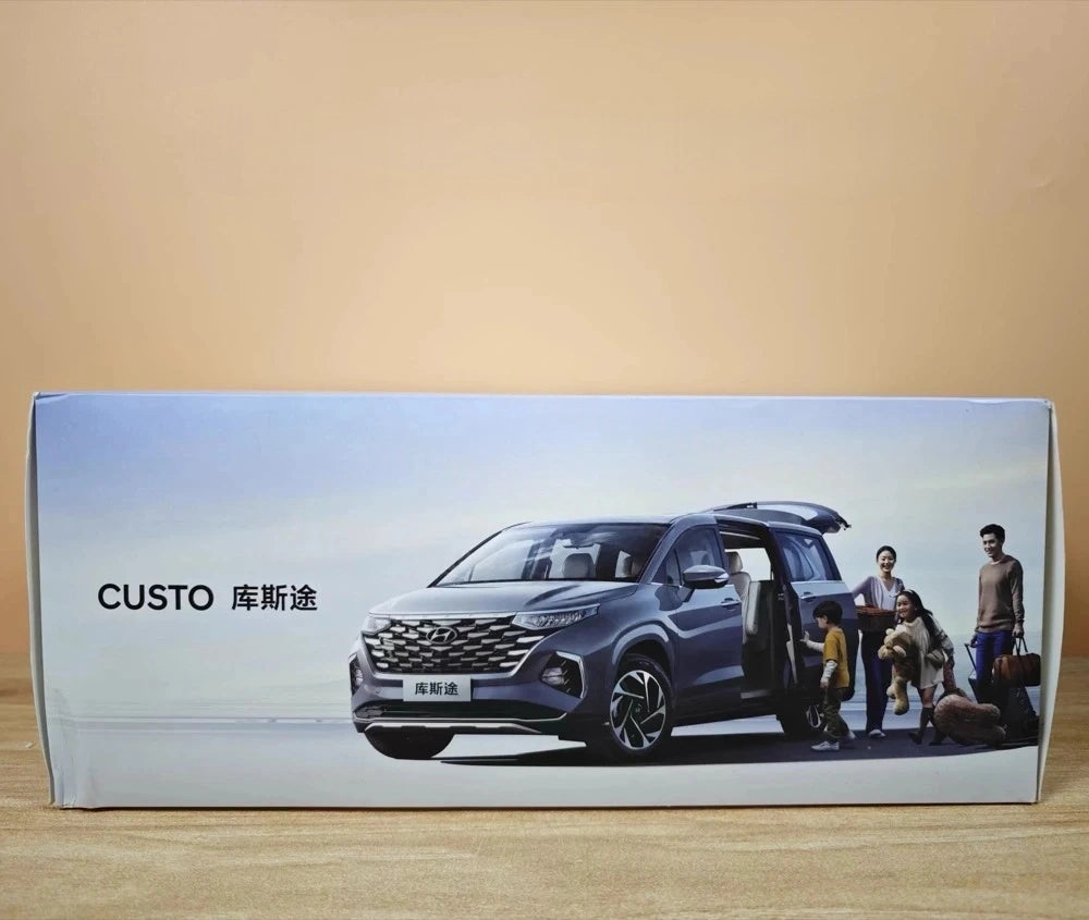 [OEM] 1:18 Hyundai 2021 Custo Gray Model Car Die-Cast