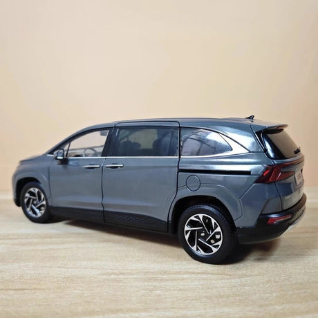 [OEM] 1:18 Hyundai 2021 Custo Gray Model Car Die-Cast