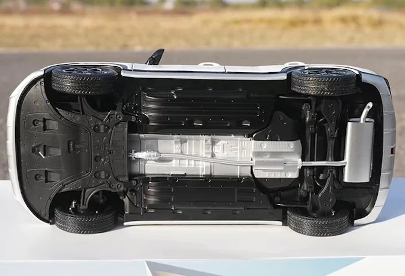 [OEM] 1:18 Hyundai 2023 Mufasa White Model Car Die-Cast