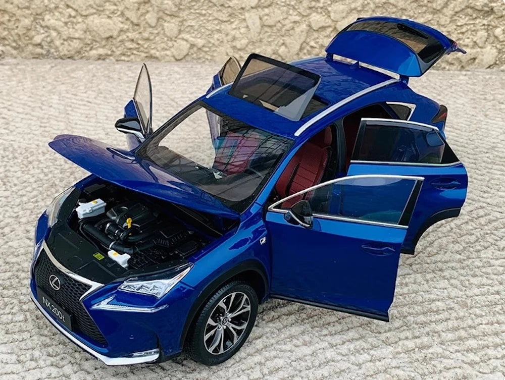 [OEM] 1:18 Lexus 2014 NX 200t Blue Model Car Die-Cast