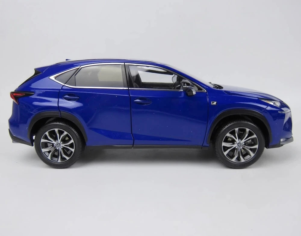 [OEM] 1:18 Lexus 2014 NX 200t Blue Model Car Die-Cast