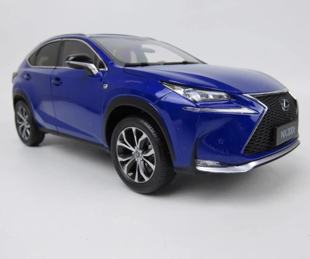 [OEM] 1:18 Lexus 2014 NX 200t Blue Model Car Die-Cast