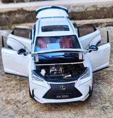 [OEM] 1:18 Lexus 2014 NX 200t White Model Car Die-Cast