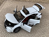 [OEM] 1:18 Lexus 2014 NX 200t White Model Car Die-Cast