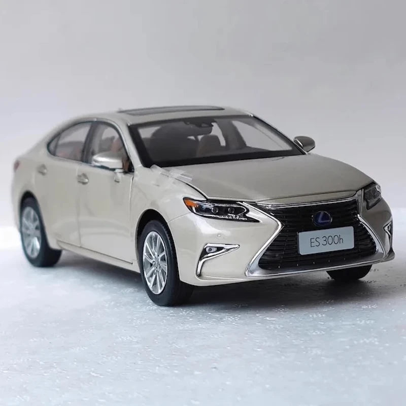 [OEM] 1:18 Lexus 2017 ES 300h Gold Model Car Die-Cast