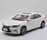 [OEM] 1:18 Lexus 2017 ES 300h White Model Car Die-Cast