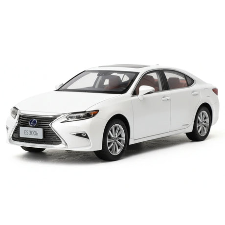 [OEM] 1:18 Lexus 2017 ES 300h White Model Car Die-Cast