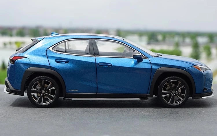 [OEM] 1:18 Lexus 2020 UX 260h Blue Model Car Die-Cast