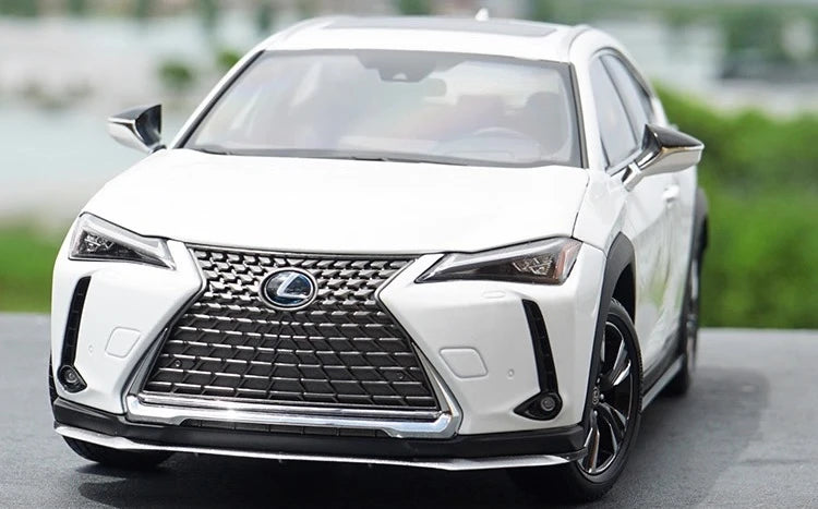 [OEM] 1:18 Lexus 2020 UX 260h White Model Car Die-Cast
