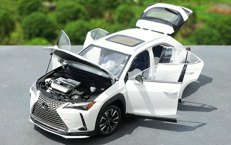 [OEM] 1:18 Lexus 2020 UX 260h White Model Car Die-Cast