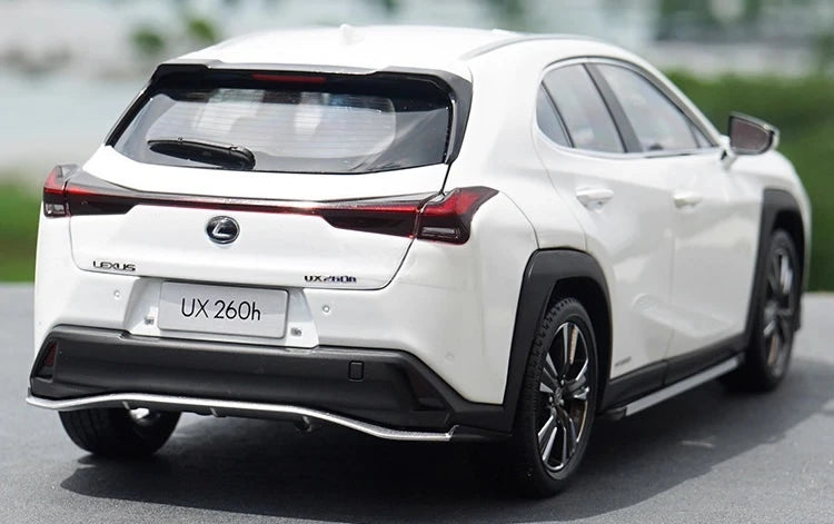 [OEM] 1:18 Lexus 2020 UX 260h bianco modellino di auto Die-Cast