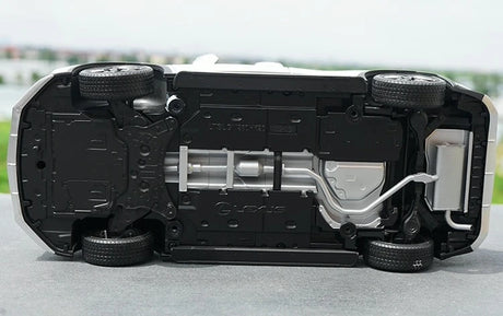[OEM] 1:18 Lexus 2020 UX 260h White Model Car Die-Cast