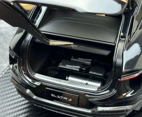 [OEM] 1:18 Lotus 2022 Eletre Black Model Car Die-Cast
