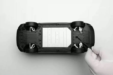 [OEM] 1:18 Lotus 2022 Eletre Black Model Car Die-Cast