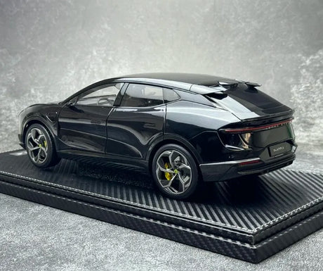 [OEM] 1:18 Lotus 2022 Eletre Black Model Car Die-Cast