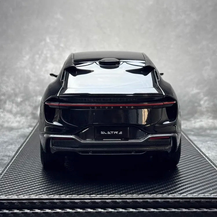 [OEM] 1:18 Lotus 2022 Eletre Black Model Car Die-Cast