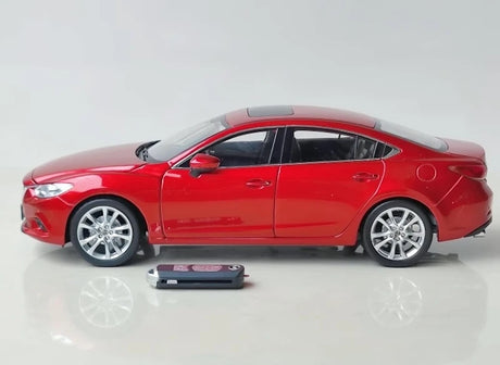 [OEM] 1:18 Mazda 2012 6 Atenza Red Model Car Die-Cast
