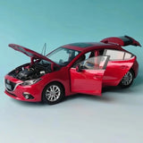[OEM] 1:18 Mazda 2013 3 Axela röd modellbil Die-Cast