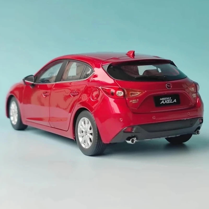[OEM] 1:18 Mazda 2013 3 Axela rouge voiture miniature Die-Cast