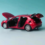 [OEM] 1:18 Mazda 2013 3 Axela röd modellbil Die-Cast
