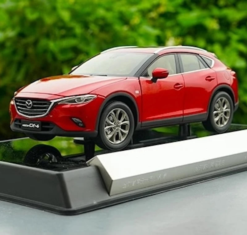 [OEM] 1:18 Mazda 2016 CX-4 Red Model Car Die-Cast