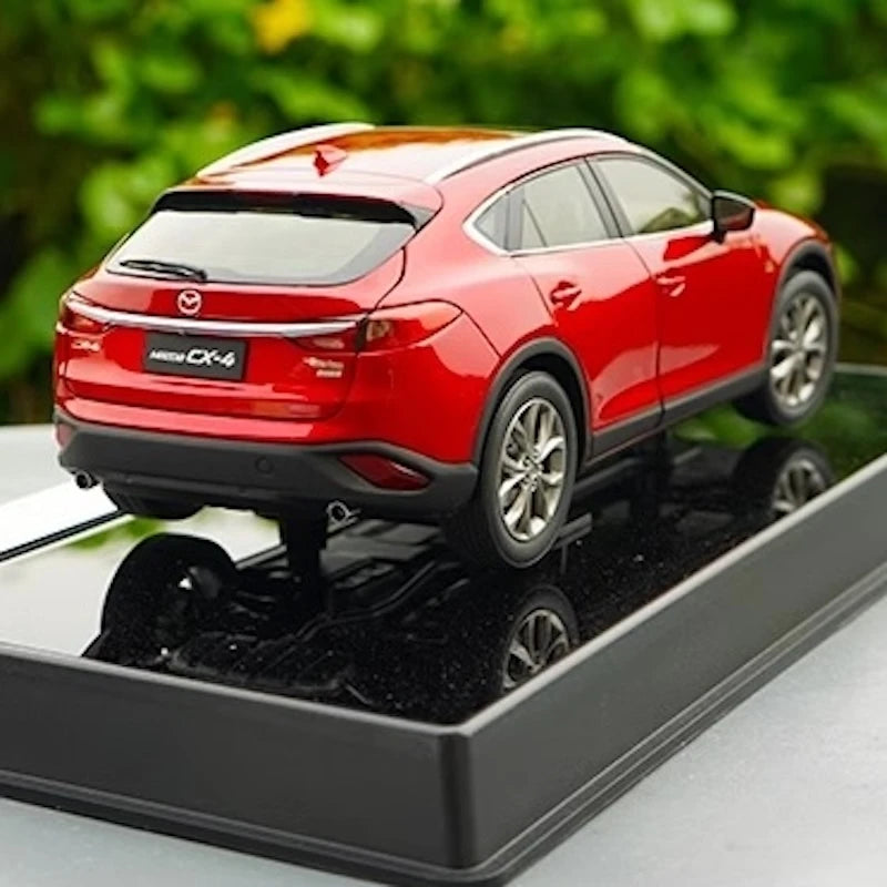 [OEM] 1:18 Mazda 2016 CX-4 Red Model Car Die-Cast