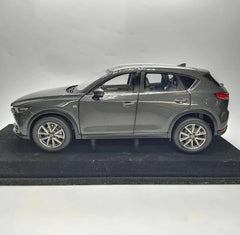 [OEM] 1:18 Mazda 2017 CX-5 Gray Model Car Die-Cast
