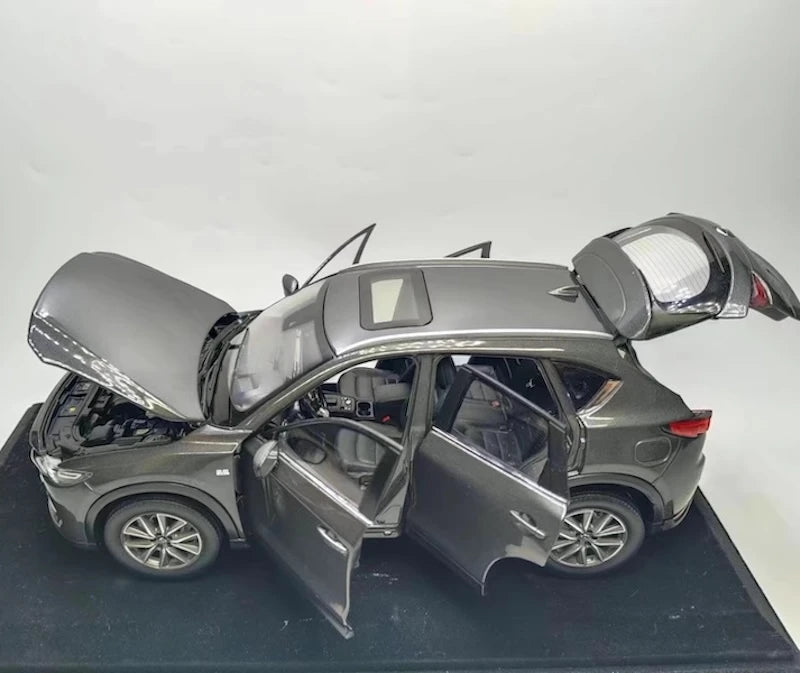 [OEM] 1:18 Mazda 2017 CX-5 grijs modelauto Die-Cast