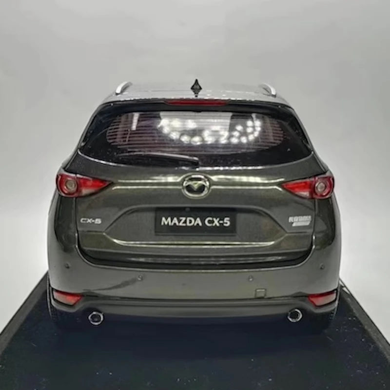 [OEM] 1:18 Mazda 2017 CX-5 Gray Model Car Die-Cast