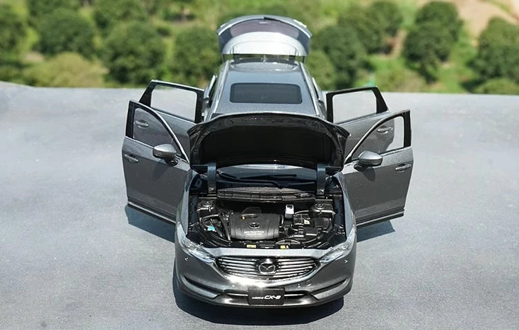 [OEM] 1:18 Mazda 2019 CX-8 Gray Model Car Die-Cast