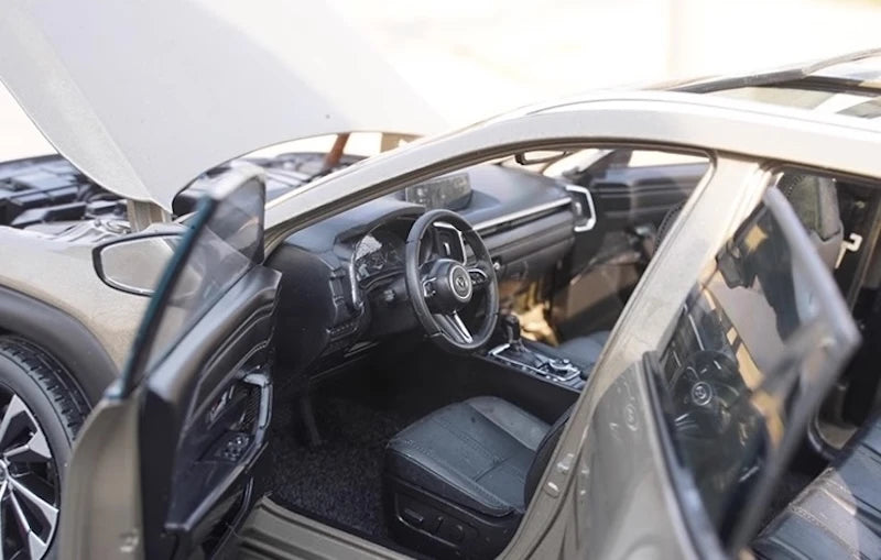 [OEM] 1:18 Mazda 2023 CX-50 Broen Model Car Die-Cast