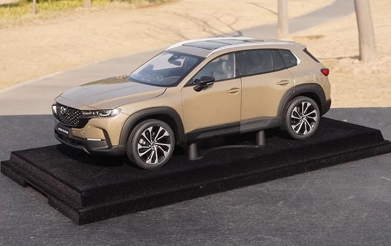 [OEM] 1:18 Mazda 2023 CX-50 Broen Model Car Die-Cast