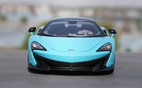 [OEM] 1:18 McLaren 2018 600LT Blue Model Car Die-Cast
