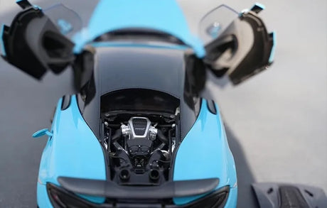 [OEM] 1:18 McLaren 2018 600LT Blue Model Car Die-Cast