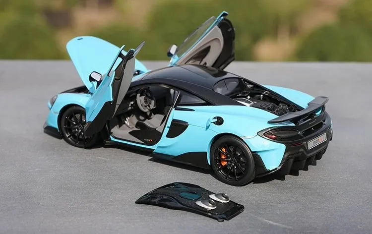 [OEM] 1:18 McLaren 2018 600LT Blue Model Car Die-Cast