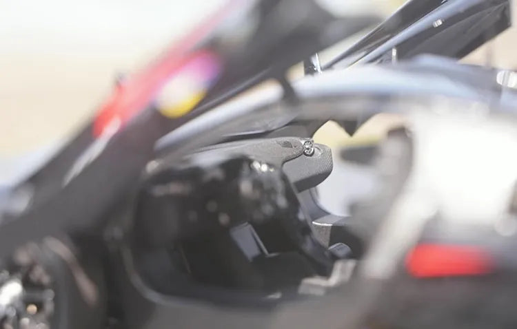 [OEM] 1:18 McLaren P1 GTR James Hunt 40th Model Car Die-Cast