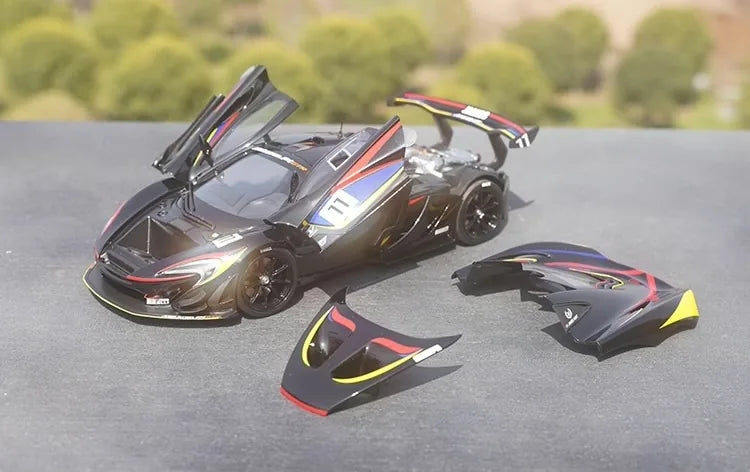 [OEM] 1:18 McLaren P1 GTR James Hunt 40th Model Car Die-Cast