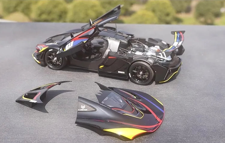 [OEM] 1:18 McLaren P1 GTR James Hunt 40th Model Car Die-Cast