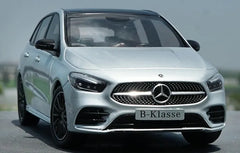 [OEM] 1:18 Mercedes-Benz 2018 B-Class Silver Model Car Die-Cast