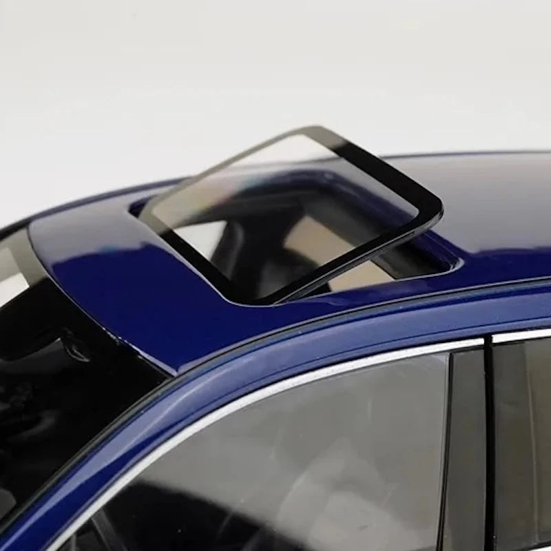 [OEM] 1:18 Mercedes-Benz 2020 EQC Blue Model Car Die-Cast