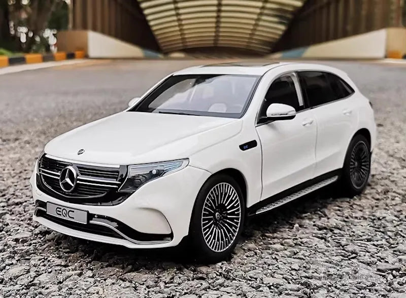 [OEM] 1:18 Mercedes-Benz 2020 EQC White Model Car Die-Cast