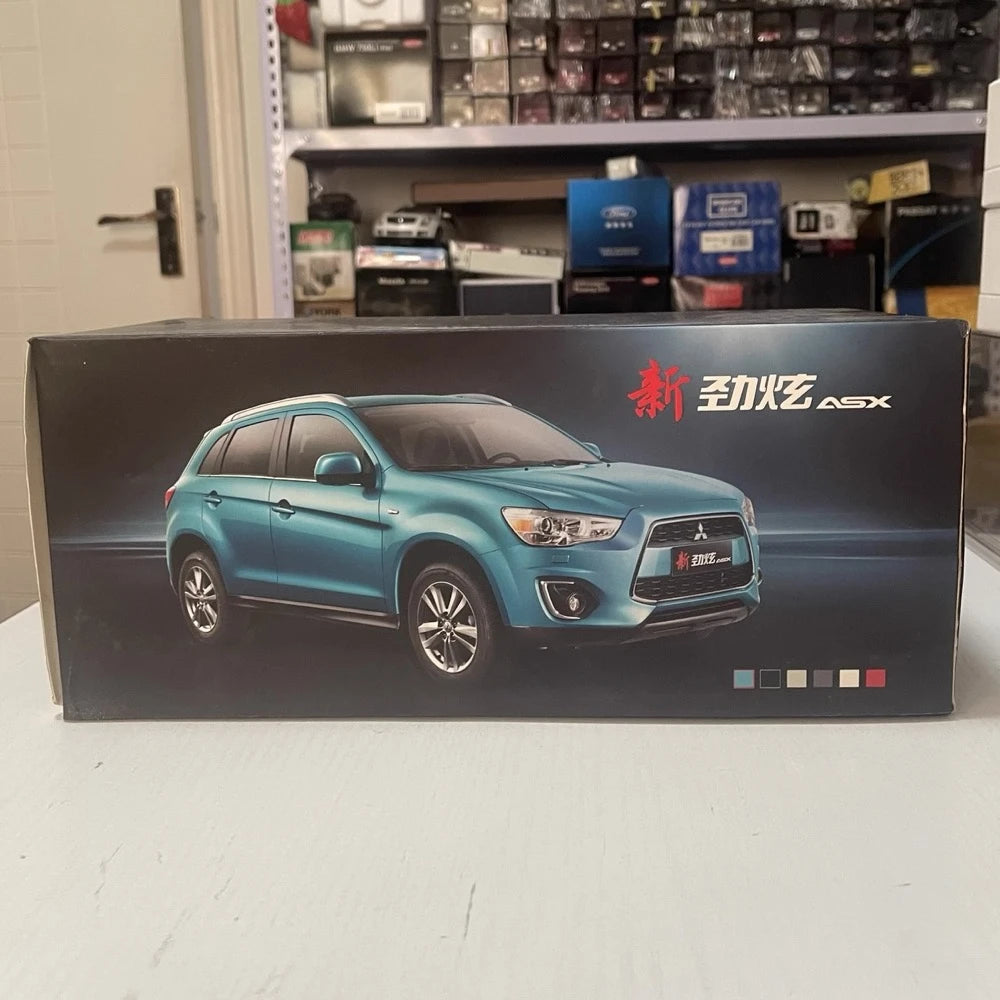 [OEM] 1:18 Mitsubishi 2013 ASX Blue Model Car Die-Cast