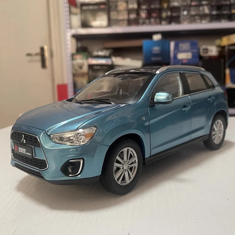 [OEM] 1:18 Mitsubishi 2013 ASX Blue Model Car Die-Cast