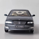 [OEM] 1:18 Nissan 2003 Bluebird G10 Black Model Car Die-Cast