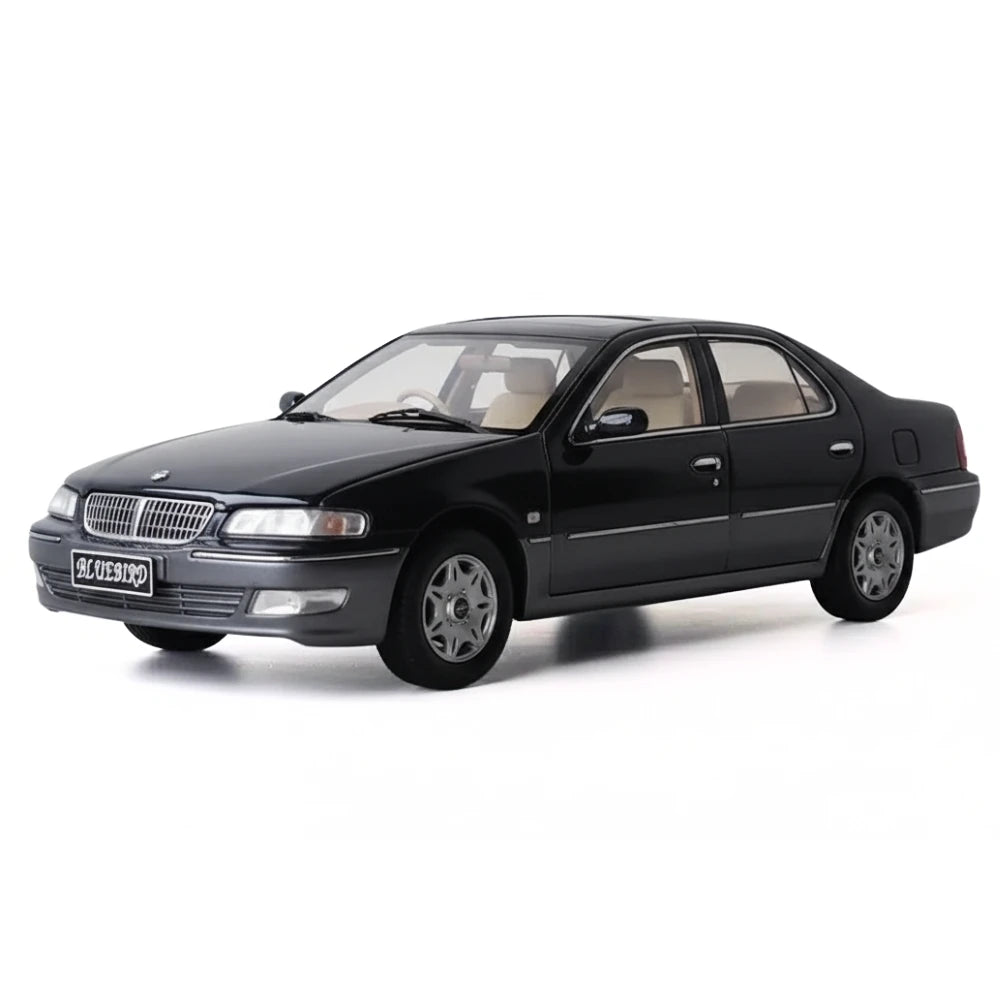 [OEM] 1:18 Nissan 2003 Bluebird G10 Black Model Car Die-Cast
